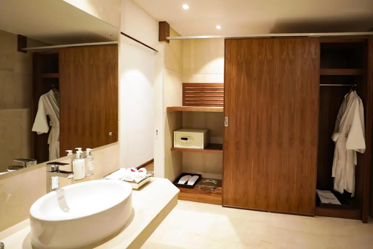 Hotel Regenta Suites Gurugram, Sohna Road, Sector 49 Gurgaon