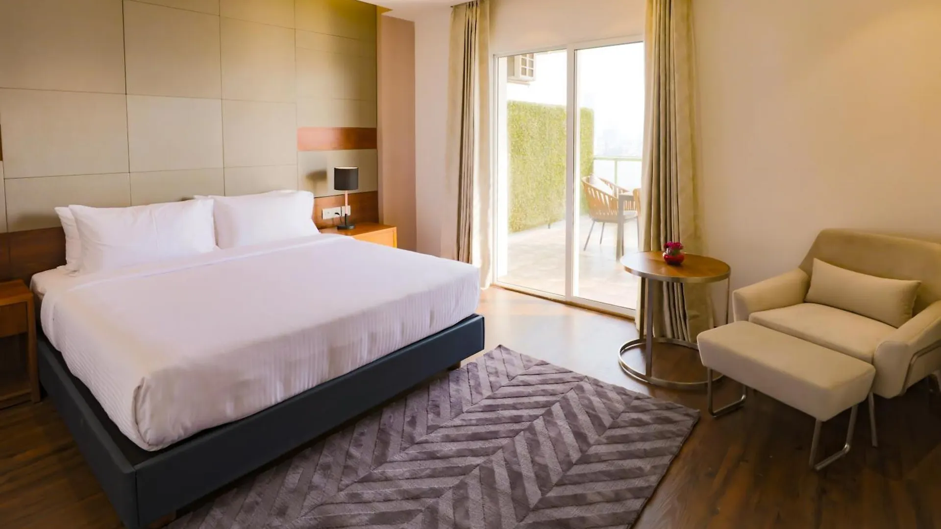 Regenta Suites Gurugram, Sohna Road, Sector 49 Gurgaon Hotel