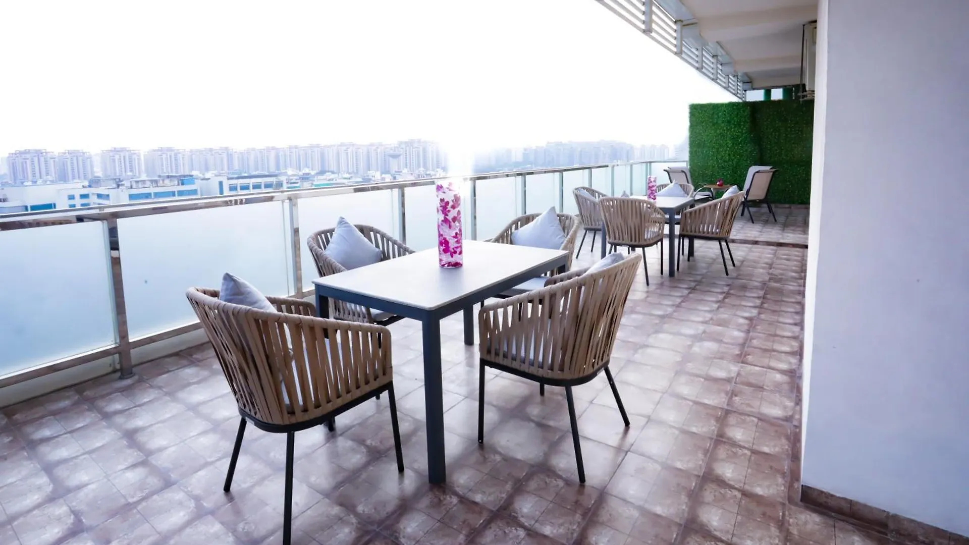 Regenta Suites Gurugram, Sohna Road, Sector 49 Gurgaon Hotel
